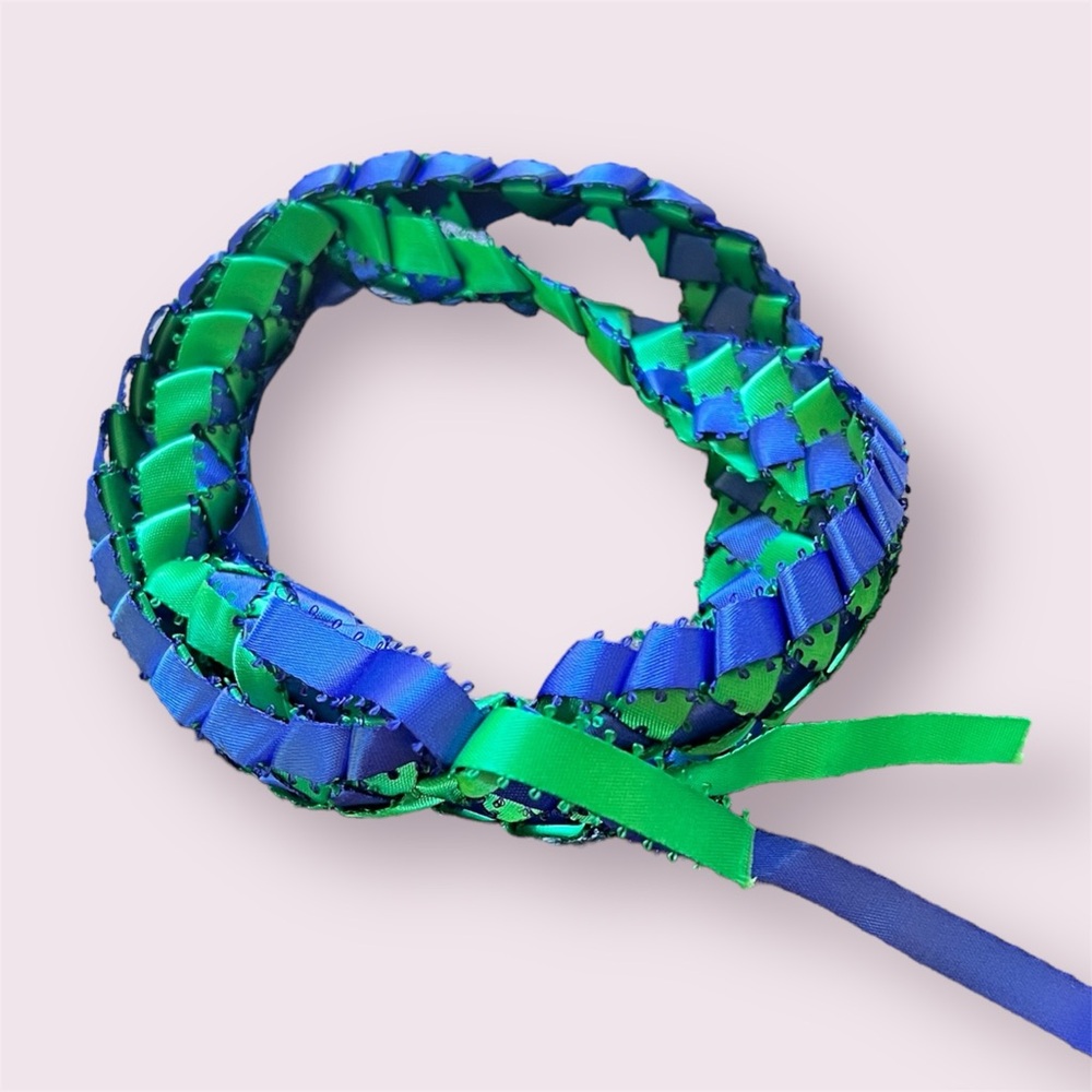 Hawaiian necklace 
For wedding, retirement, welcome party, birthday, anniversary